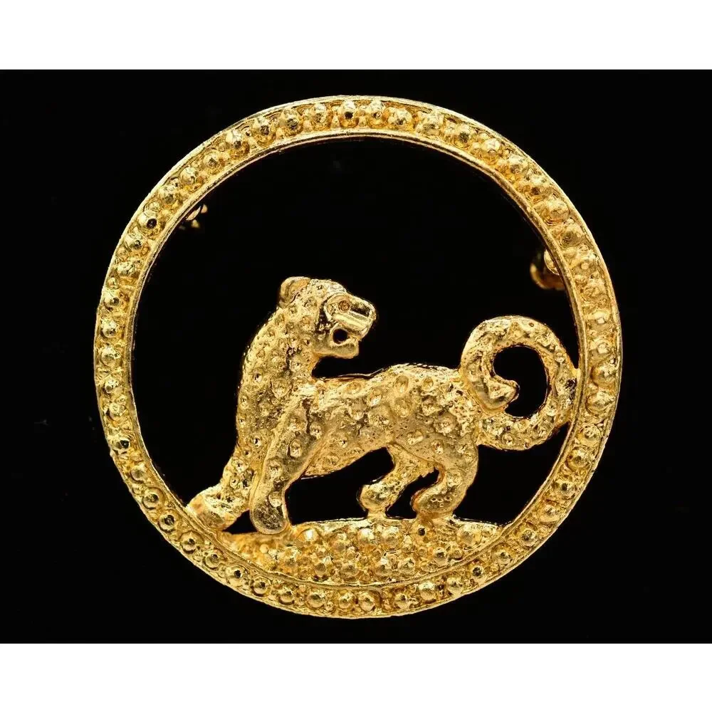 Vintage Leopard Pin Brooch Gold Wild Cat Jungle Antiqued Gold Tone 1980s 9B